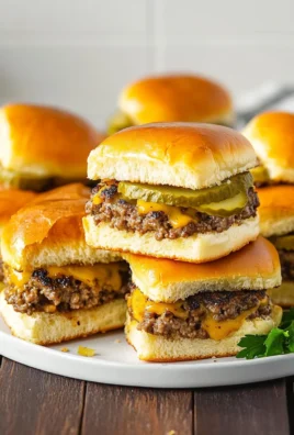 Hawaiian Roll Cheeseburger Sliders