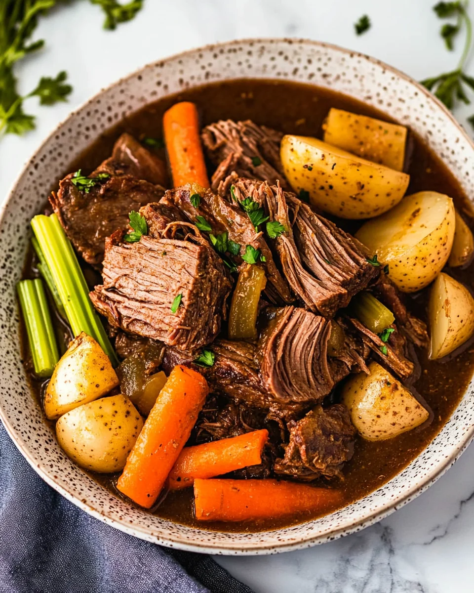 Easy Slow Cooker Pot Roast Recipe With Vegetables